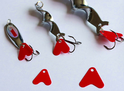 Red Heart Plastic Blade Lure Accessory, 16 mm or 21 mm – product photo