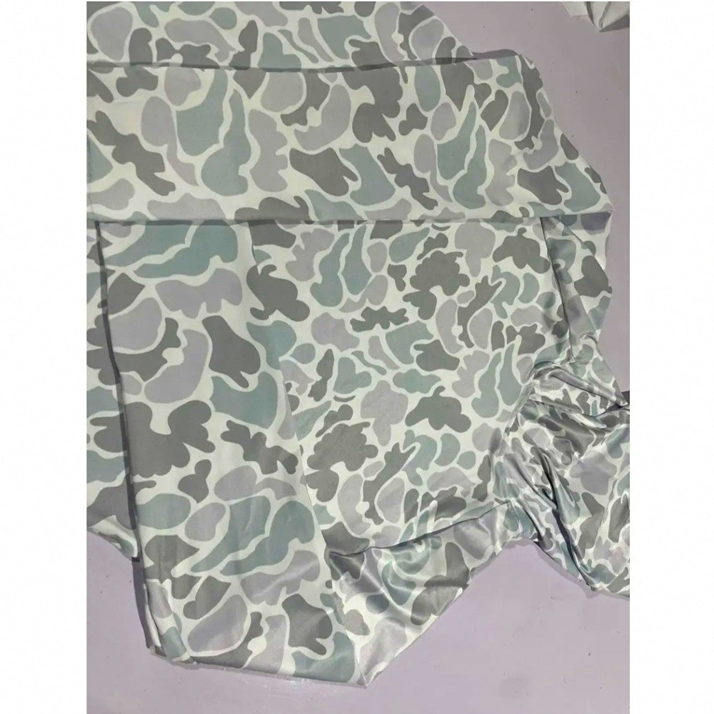 Men's Camo Quick-Dry Fishing Shirt with Face Mask, UV – product photo
