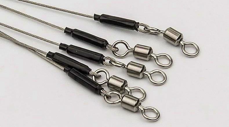 Stainless Steel Wire Leader with Snap, 30–100 cm (12–39 in) – product photo