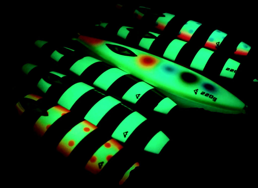 Slow Pitch Jig, 220 & 250 g (7.8 & 8.8 oz), Glow Stripe – product photo