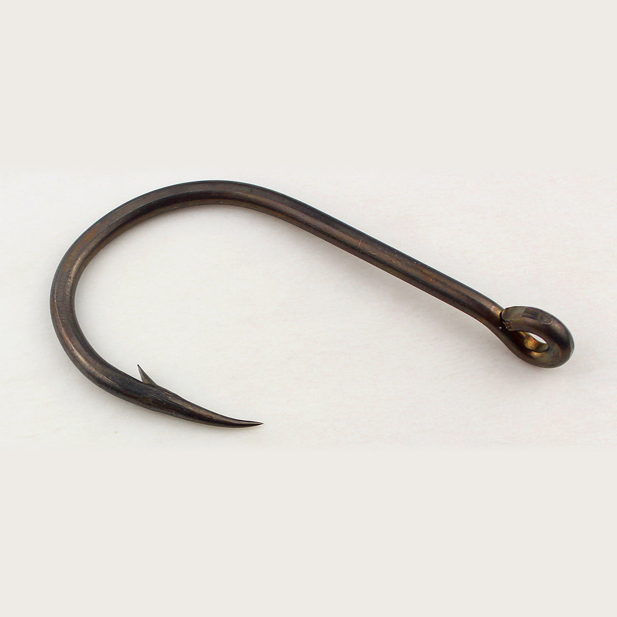 Teflon-Coated Tube Eye Hooks, Bulk Saltwater Pack, No. 16–36