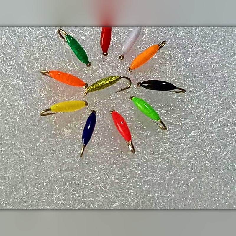 Micro Bloodworm Fly Hooks, Barbed, Sizes 14–22