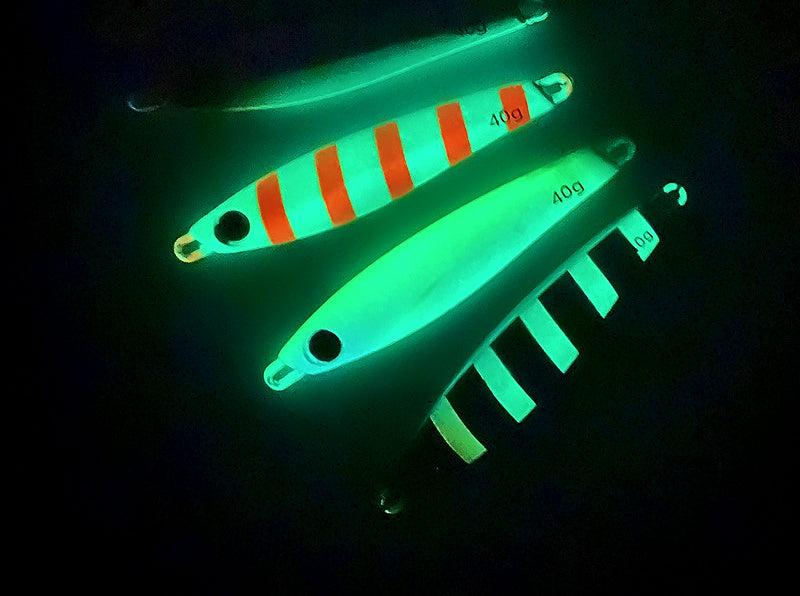 Shore Casting Metal Jig, 20–40 g (0.7–1.4 oz), Glow Colors – product photo