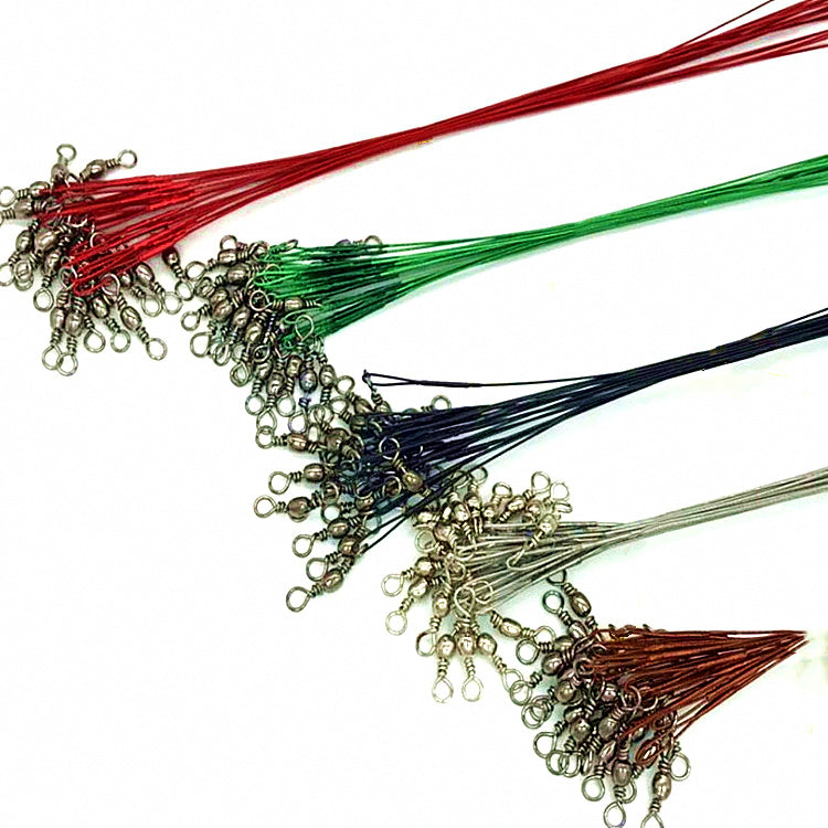 Wire Leader with Snap Swivel, 10-30 cm (4-12 in) – product photo