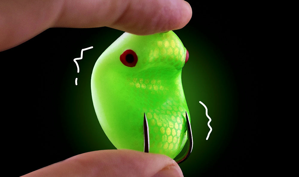 Small Frog Lure, 8 g (0.28 oz) and 14 g (0.49 oz) – product photo