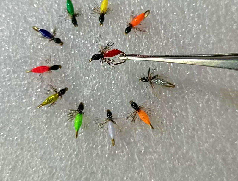 Black Head Micro Worm Fly Hooks, Barbed, Size 8–18 – product photo