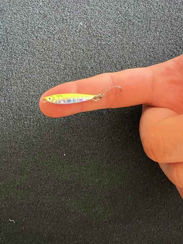 Mini Metal Jig with Single Hook, 1.5–3.5 g (0.05–0.12 oz) – product photo