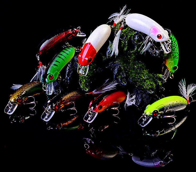 Minnow Lure with Feather Hook, 10 g (0.35 oz) – product photo