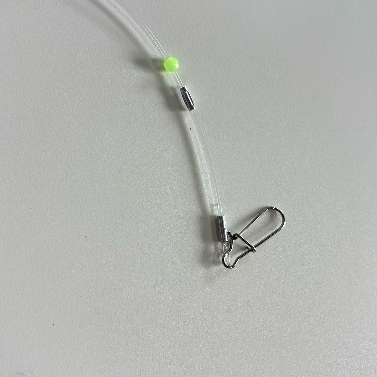 Nylon Bottom Fishing Rig, 1-2 Sinker Clips, 1-3 Hooks – product photo