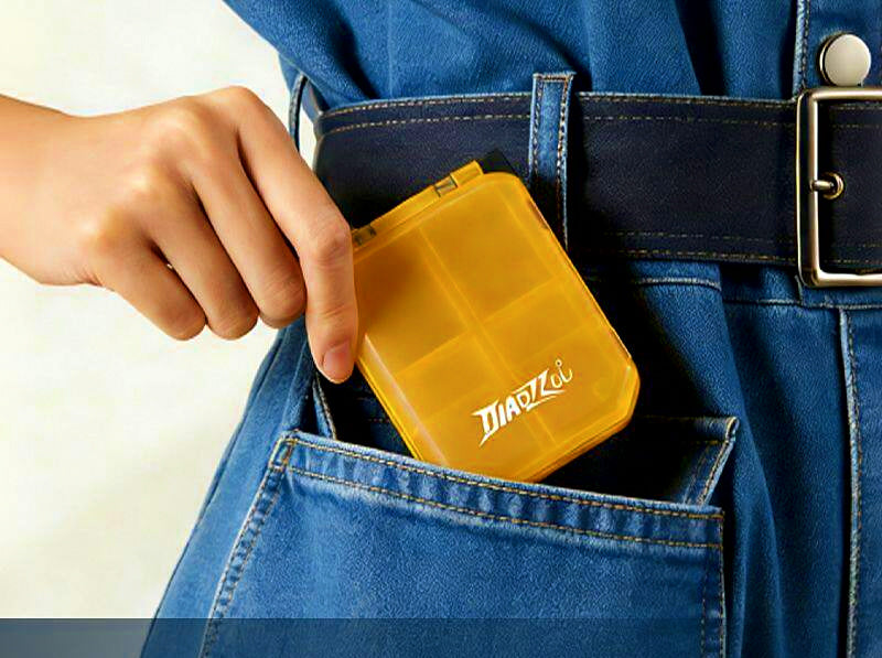 Folding Tackle Box for Small Lures, Hooks & Spoons – product photo