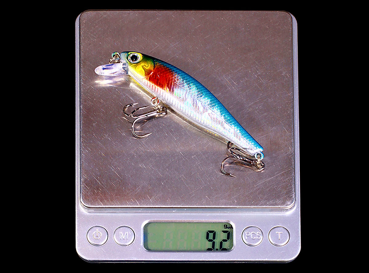 Suspending Minnow Hard Bait, 9 g (0.32 oz) – product photo