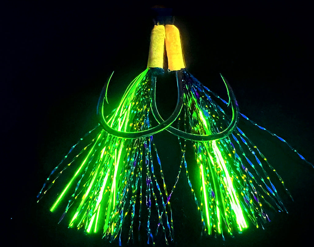 Glow Wire Assist Hooks for Slow Pitch Jigs, 1/0–3/0 – product photo