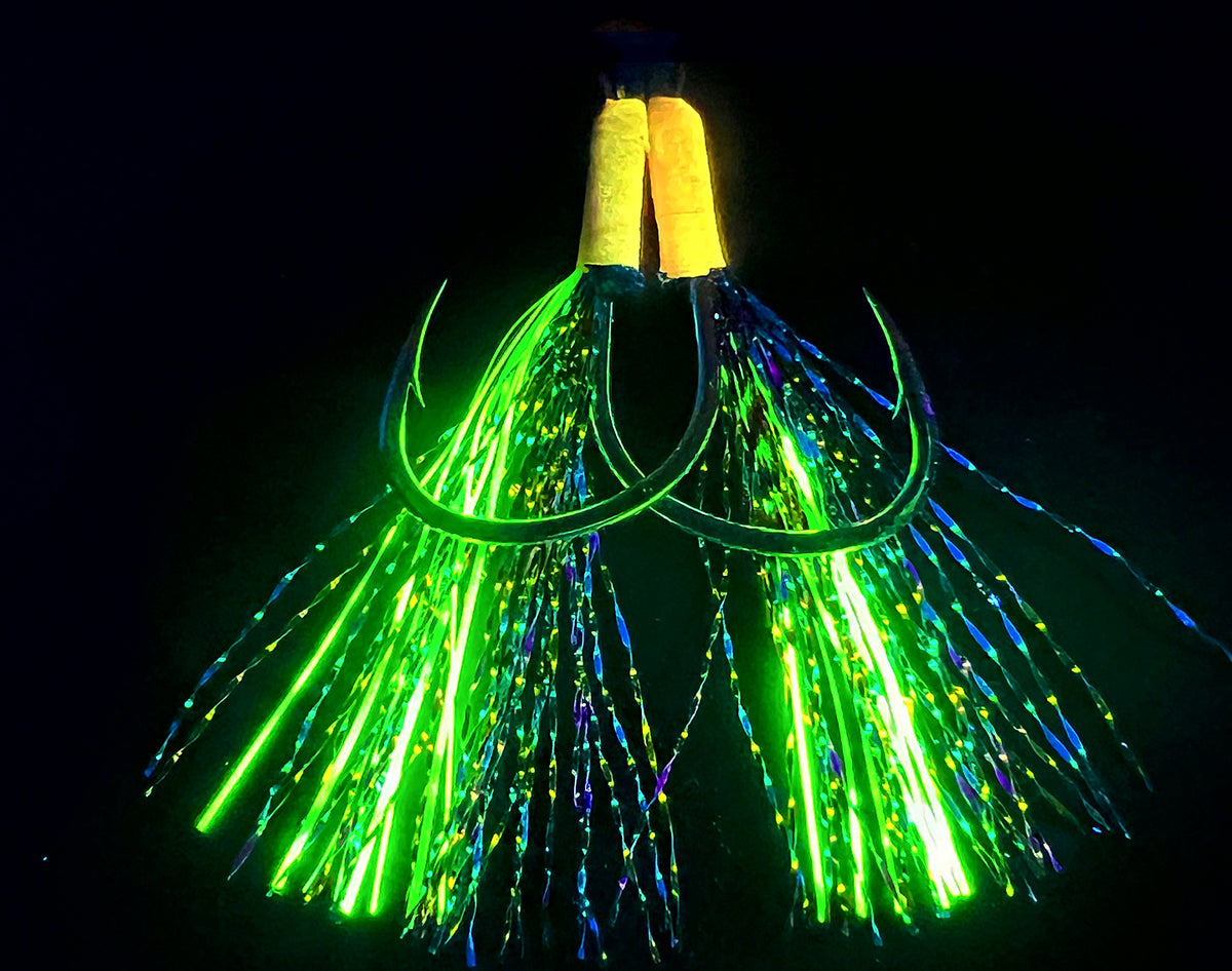 Glow Wire Assist Hooks for Slow Pitch Jigs, 1/0–3/0 – product photo