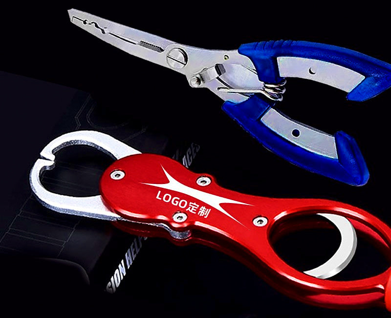 Fish Lip Gripper and Fishing Pliers Set – product photo