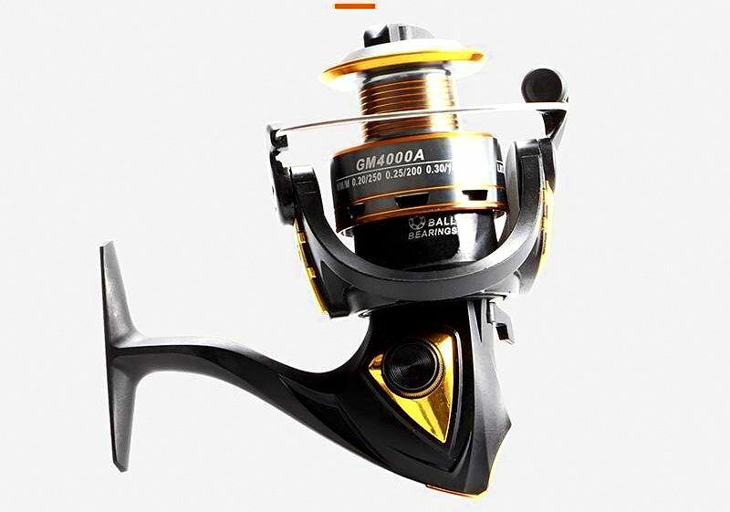 Size 200 Spinning Reel, Pre-Spooled, Interchangeable Handle – product photo