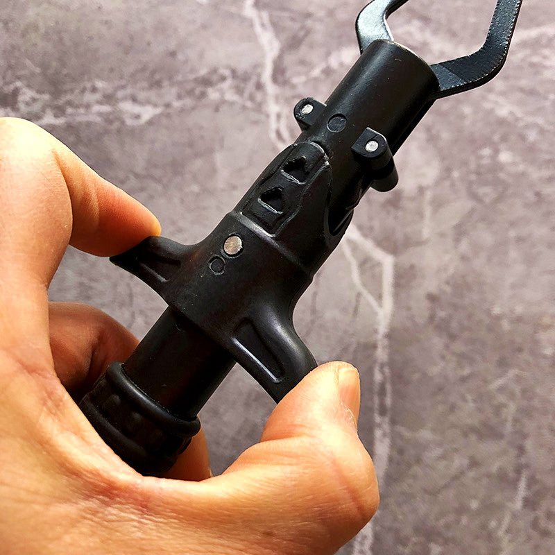 Stainless Steel Fish Gripper, Straight Handle – product photo