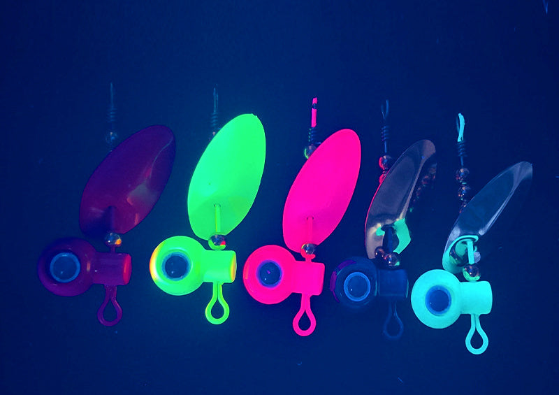 Micro Spinner Spoon, Single Hook, 2.7–10 g (0.1–0.35 oz) – product photo