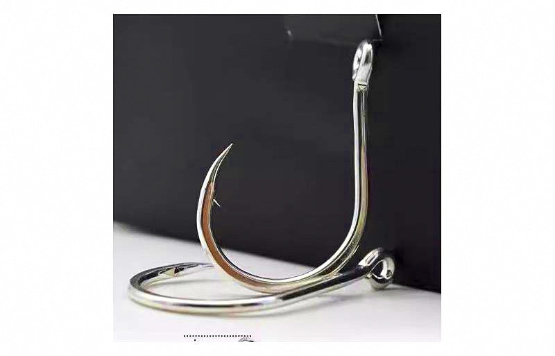 Jig Hook with Rotating Flash Blade, Barbed, 1/0–5/0 – product photo