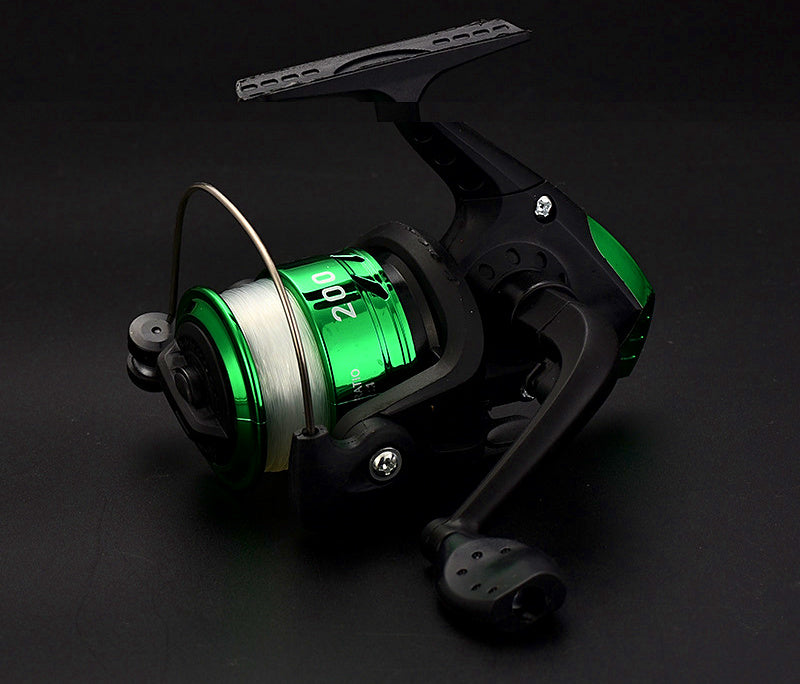 Size 200 Small Spinning Reel, Plastic, With or Without Line – product photo