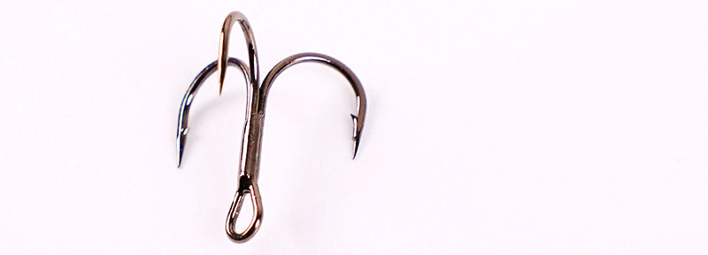 Barbed Treble Hooks, Black/White Coated, Sizes 2–16 Bulk – product photo