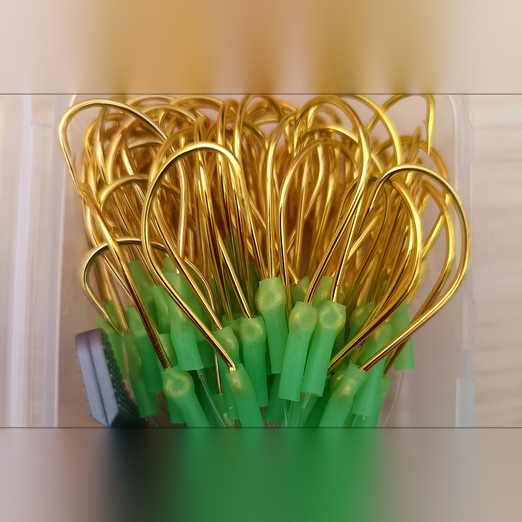 Glow Gold Snelled Hooks, 100 pcs, 1.2 m (47 in) Snell
