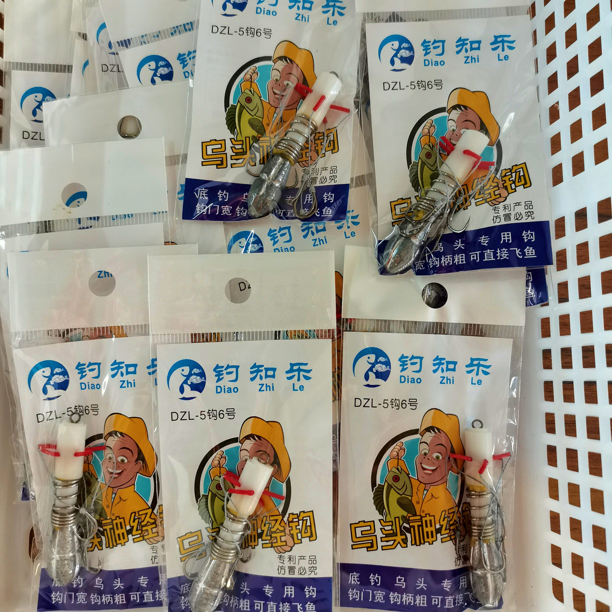Multi-Hook Fishing Rig, 5 or 6 Hooks, Size No. 6–8 – product photo