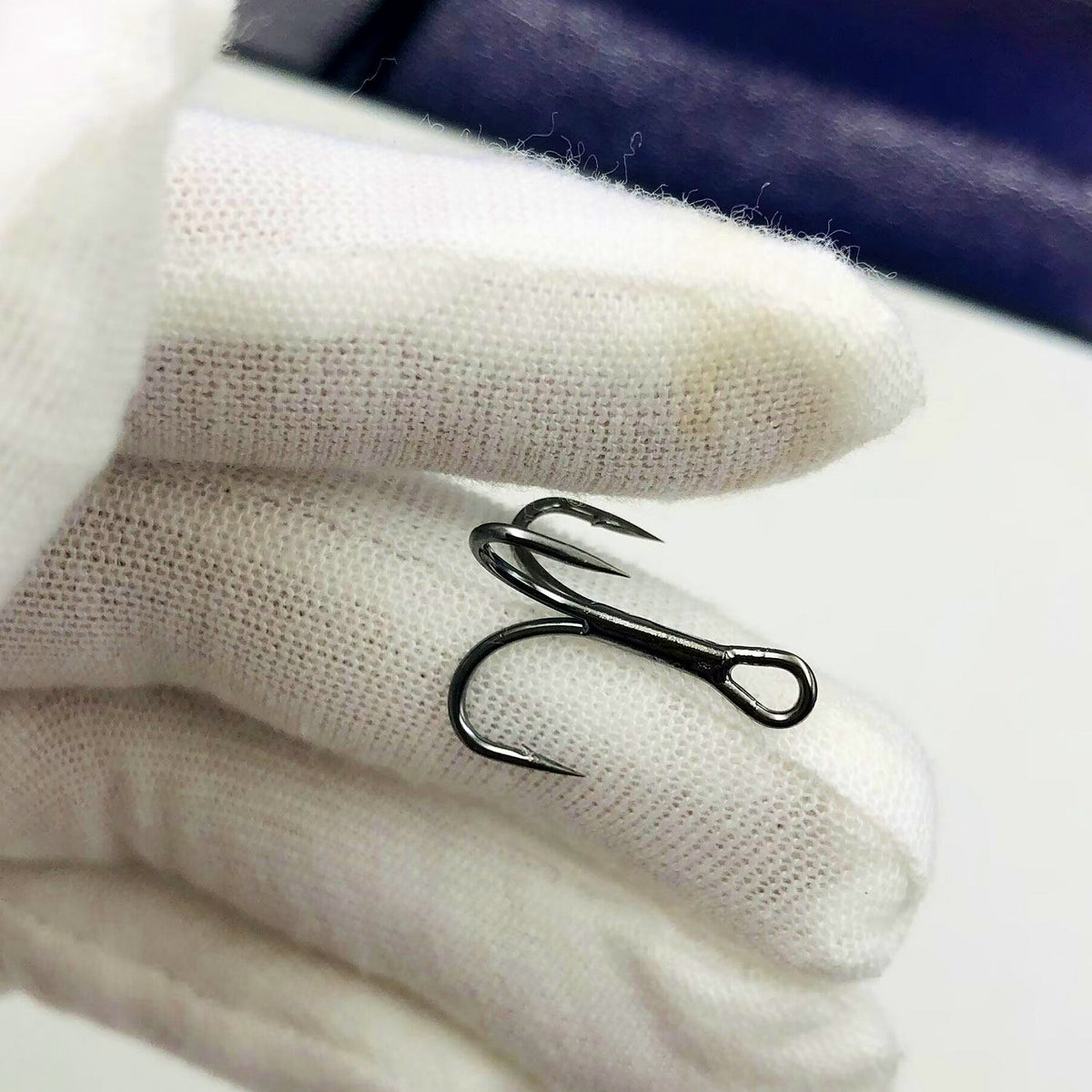 Black Nickel Treble Hooks with Barbs, Sizes 4–10, 10 Pack – product photo