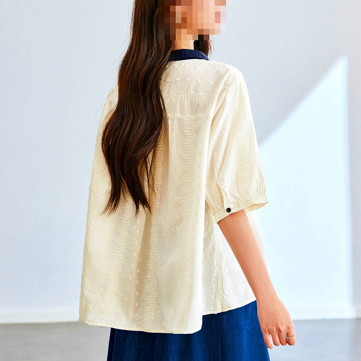 Women's Floral Embroidered Cotton Short Sleeve Shirt – product photo