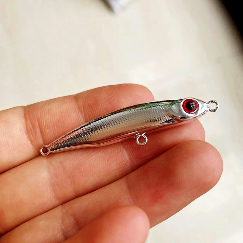 Sinking Pencil Lure, Plated Silver Minnow, 3.5–12 g (0.12–0.42 oz) – product photo