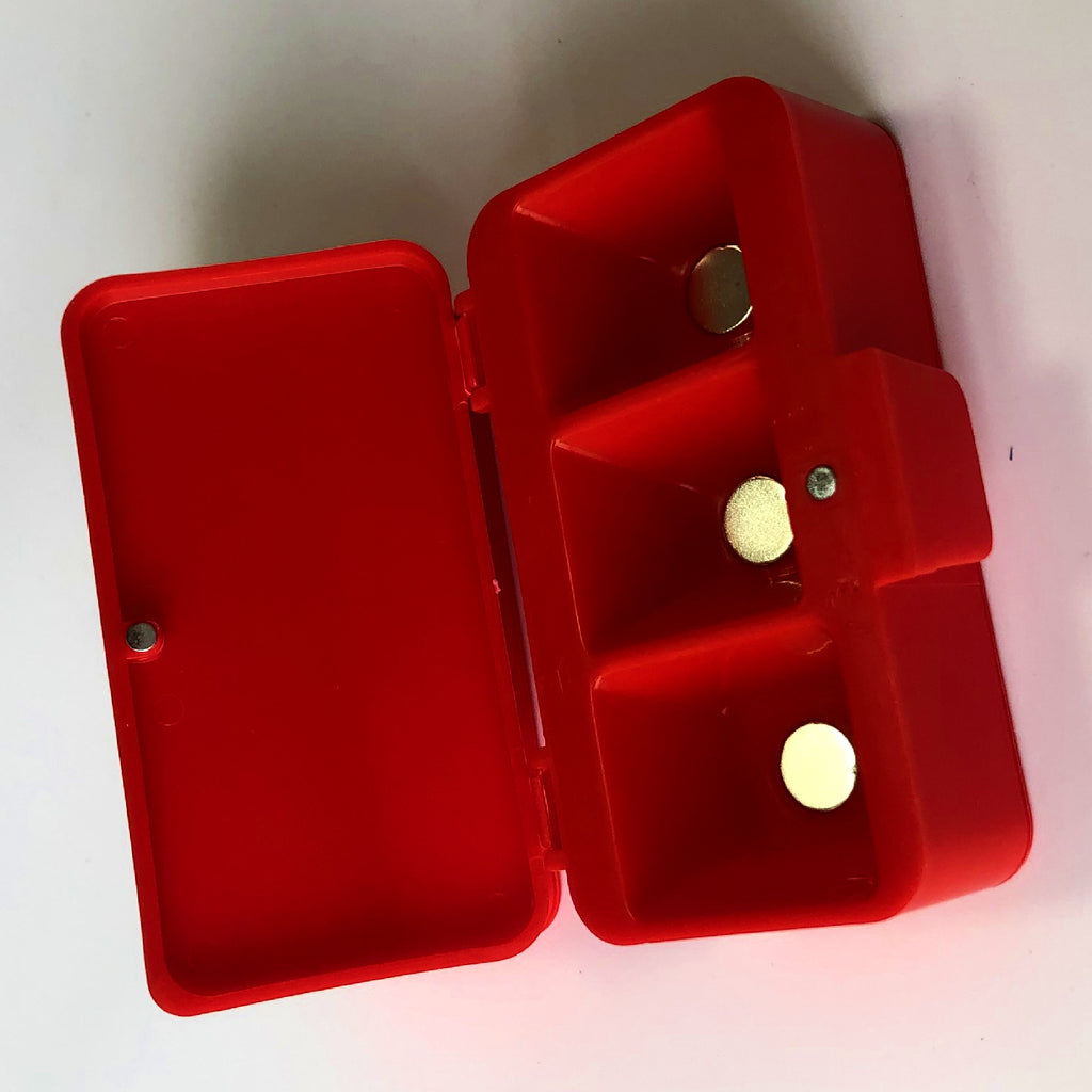 Bait Powder Dipping Box, Plastic, Red or Blue – option photo