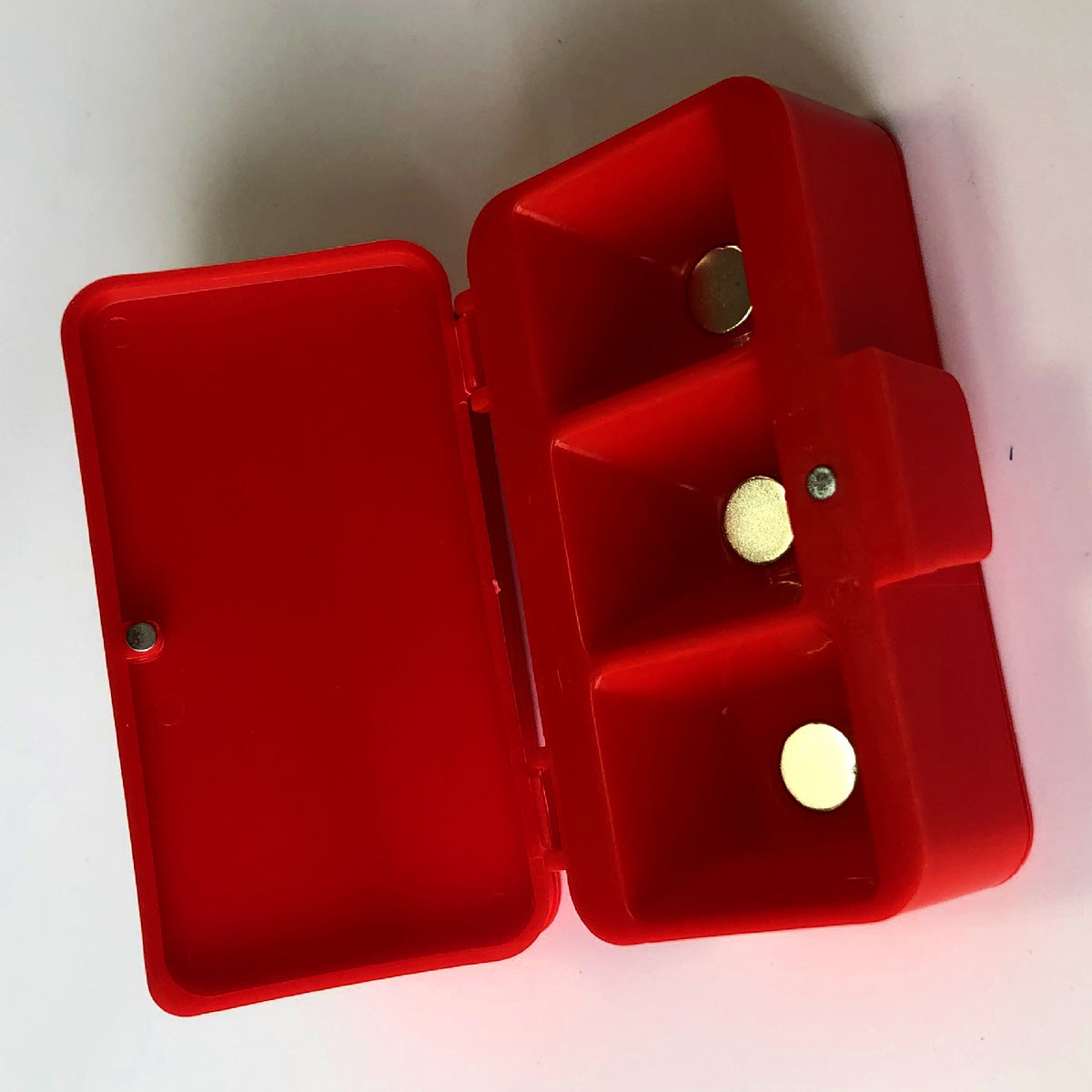 Bait Powder Dipping Box, Plastic, Red or Blue – option photo