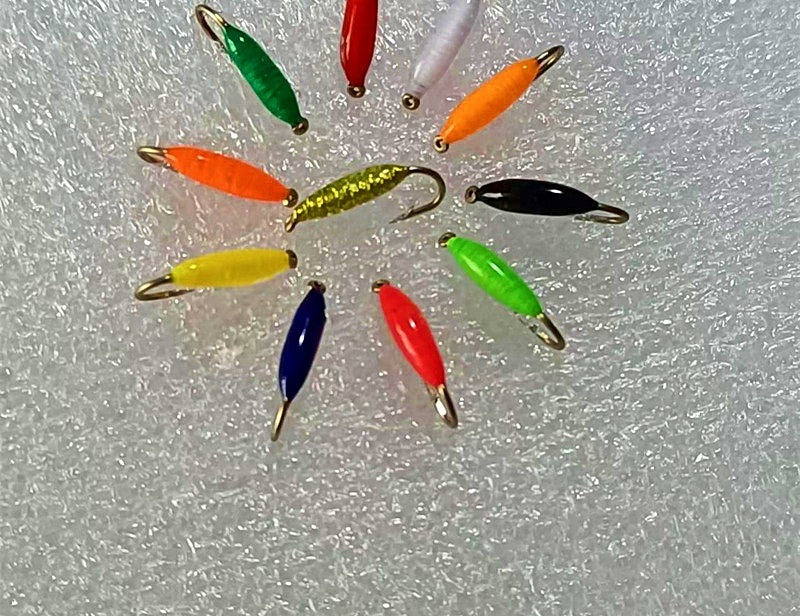 Micro Bloodworm Fly Hooks, Barbed, Sizes 14–22 – option photo